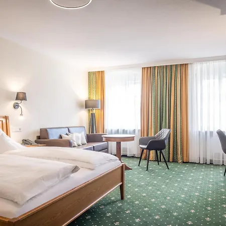 Hotel-gasthof Hoettl 4* Deggendorf