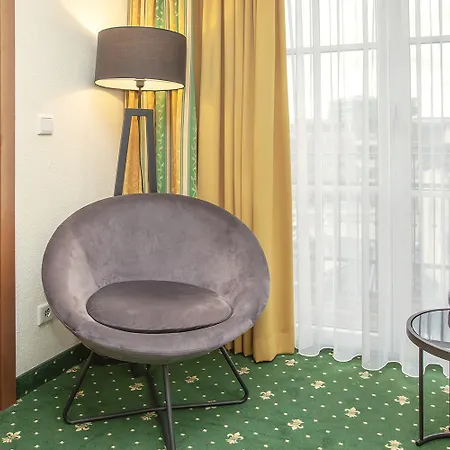 Hotel-gasthof Hoettl 4* Deggendorf