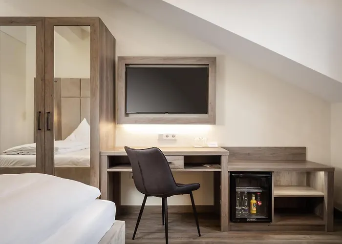 Hotel-gasthof Hoettl 4* Deggendorf