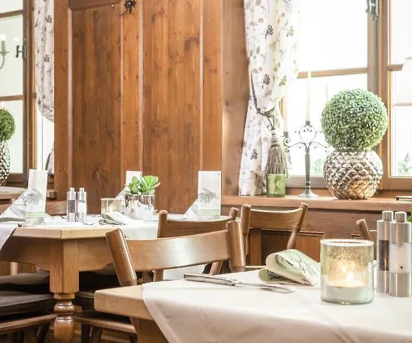 Hotel Hotel-gasthof Hoettl