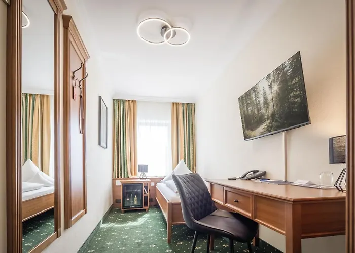 Hotel Hotel-gasthof Hoettl