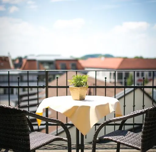 Hotel-gasthof Hoettl Hotel Deggendorf