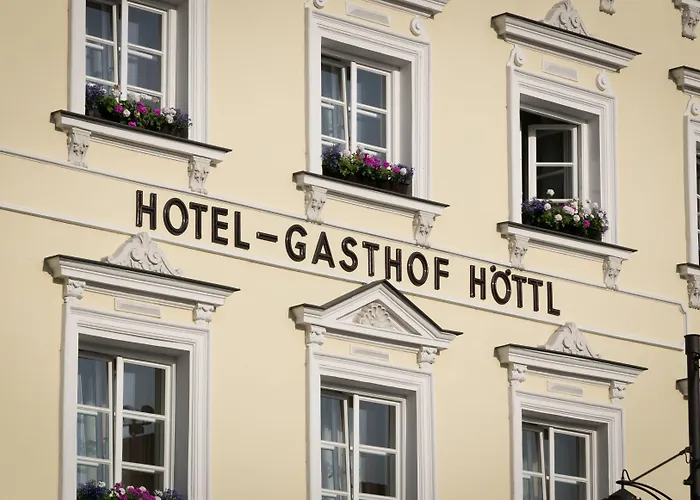 Hotel-gasthof Hoettl 4*
