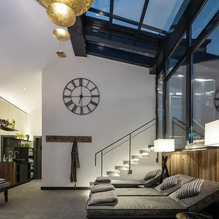 Hotel-gasthof Hottl 4*