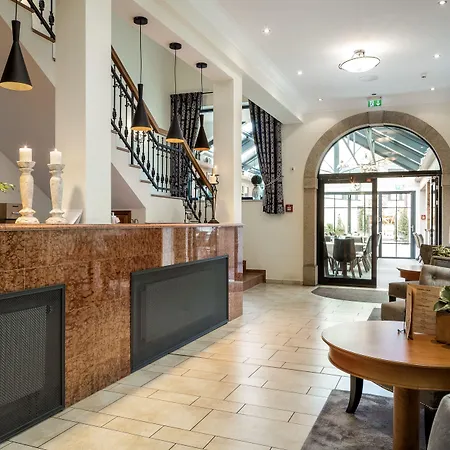 Hotel Hotel-gasthof Hoettl