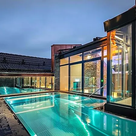 Hotel-gasthof Hoettl Deggendorf