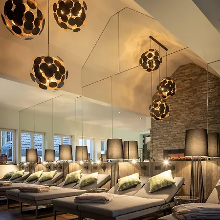 Hotel-gasthof Hoettl Hotel