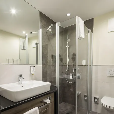 Hotel-gasthof Hoettl 4* Deggendorf