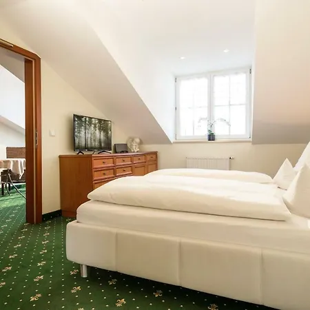 Hotel-gasthof Hoettl Hotel 4*