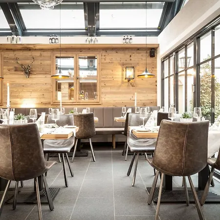 Hotel-gasthof Hoettl