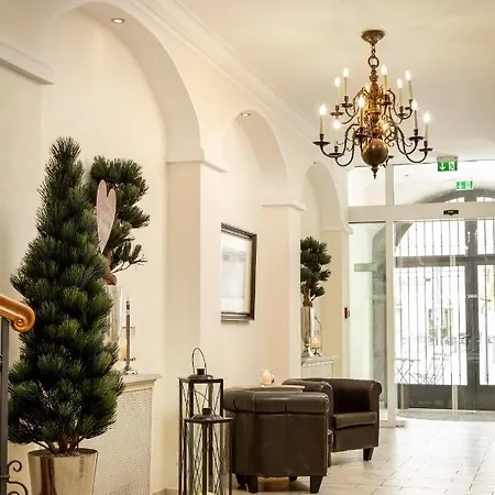 Hotel-gasthof Hoettl Hotel